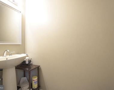 2041 Greenes Way Circle - Photo Thumbnail 28