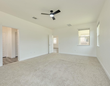 17813 Bassano Ave - Photo Thumbnail 10