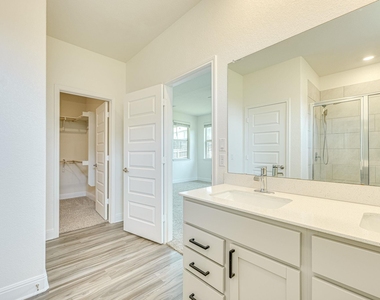 17813 Bassano Ave - Photo Thumbnail 14