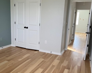 1302 Limelight Ln - Photo Thumbnail 30