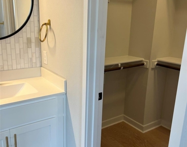 1302 Limelight Ln - Photo Thumbnail 35
