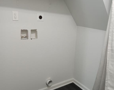 125 Bethel Street - Photo Thumbnail 14