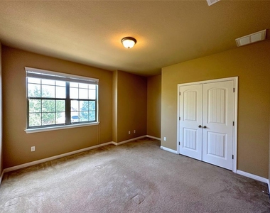 321 Braylen Cv - Photo Thumbnail 15