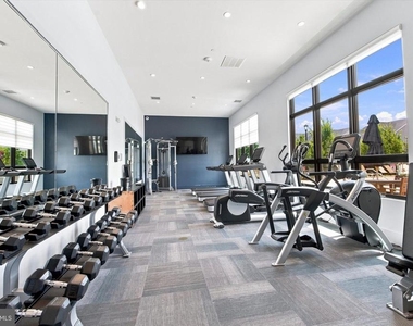 203 Segel Drive - Photo Thumbnail 20