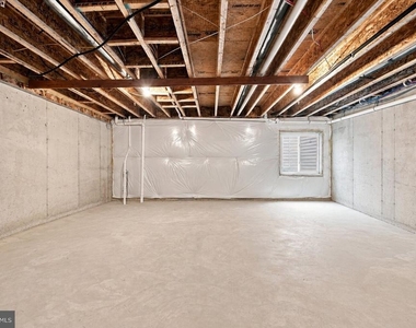 203 Segel Drive - Photo Thumbnail 13