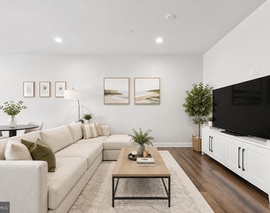 203 Segel Drive - Photo Thumbnail 5