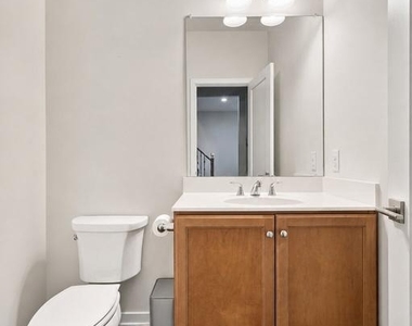 203 Segel Drive - Photo Thumbnail 7
