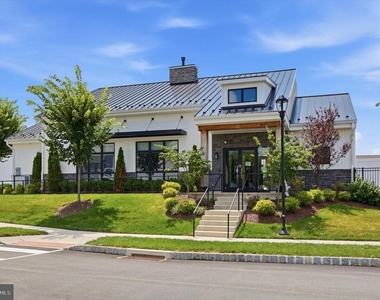 203 Segel Drive - Photo Thumbnail 18
