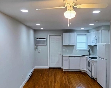1224 Clover Lane - Photo Thumbnail 2