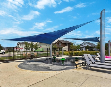 8816 Mina Dr - Photo Thumbnail 23
