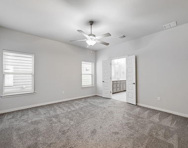 8816 Mina Dr - Photo Thumbnail 7