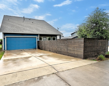 8816 Mina Dr - Photo Thumbnail 20