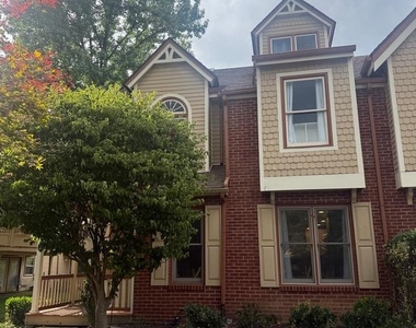 27 Main Street - Photo Thumbnail 1