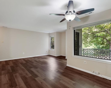 907 Diamond Drive - Photo Thumbnail 5