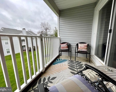 1104 Mews Drive - Photo Thumbnail 15