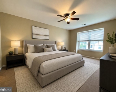 1104 Mews Drive - Photo Thumbnail 13