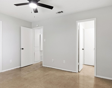 113 Meteor Dr - Photo Thumbnail 18