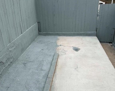 1224 Fidelity Street - Photo Thumbnail 10