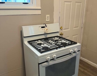 1224 Fidelity Street - Photo Thumbnail 3