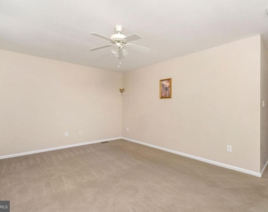 412 Denow Road - Photo Thumbnail 22