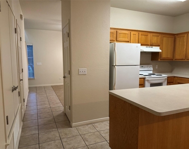 9 Deerfield Dr - Photo Thumbnail 9