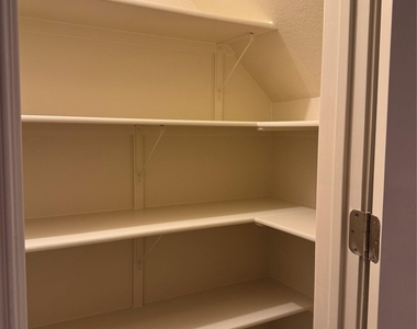 9 Deerfield Dr - Photo Thumbnail 10