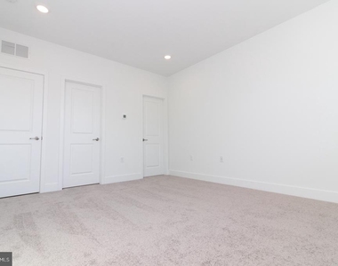 215 Lewis Fisher Drive - Photo Thumbnail 24