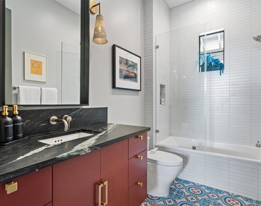 1175 San Bernard St - Photo Thumbnail 36
