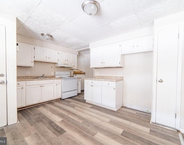 107 Atlantic Street - Photo Thumbnail 1