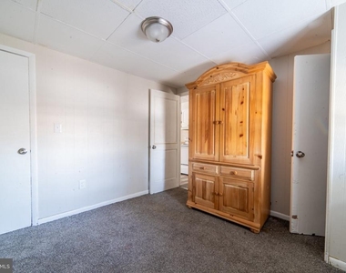 107 Atlantic Street - Photo Thumbnail 9