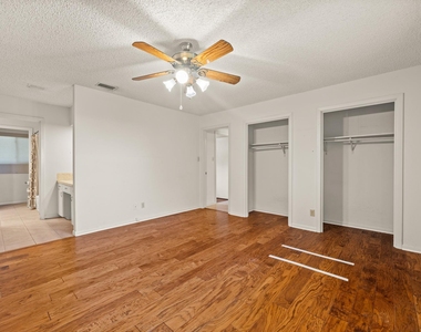 6501 Mesa Dr - Photo Thumbnail 20