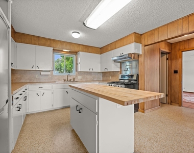 6501 Mesa Dr - Photo Thumbnail 10
