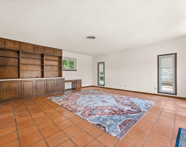 6501 Mesa Dr - Photo Thumbnail 13