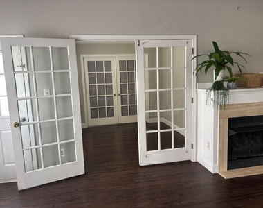 1002 Squirrel Road - Photo Thumbnail 8