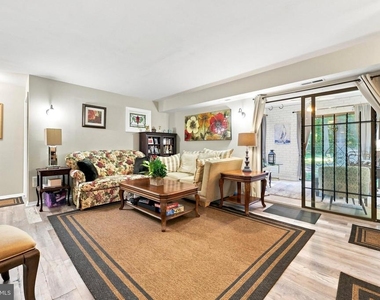 53 W Bluebell Lane - Photo Thumbnail 3