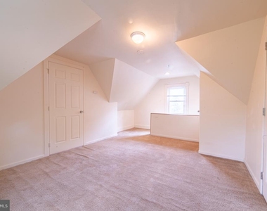 920 Cinnaminson Avenue - Photo Thumbnail 9