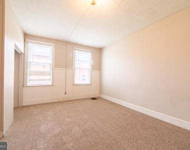23 Pine Street - Photo Thumbnail 5