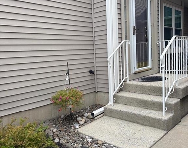 2802 Gramercy Way - Photo Thumbnail 35
