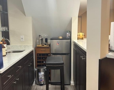 2802 Gramercy Way - Photo Thumbnail 19