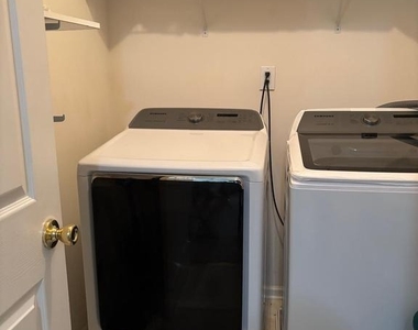 2802 Gramercy Way - Photo Thumbnail 34