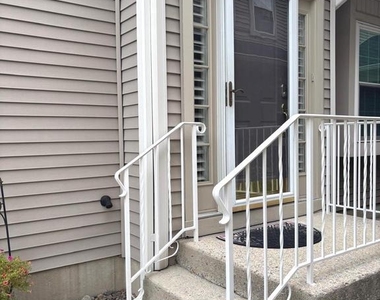 2802 Gramercy Way - Photo Thumbnail 36