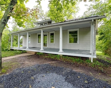 422 Lumberton Road - Photo Thumbnail 1