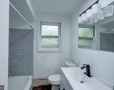 422 Lumberton Road - Photo Thumbnail 10