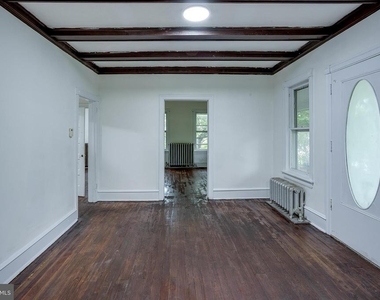422 Lumberton Road - Photo Thumbnail 4
