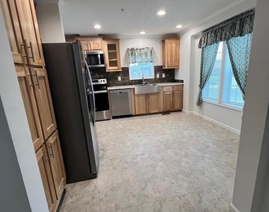 1356 Connecticut Avenue - Photo Thumbnail 5