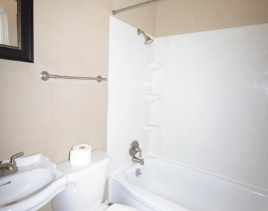 623 Guilford Avenue - Photo Thumbnail 20