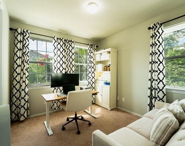 125 Fabion St - Photo Thumbnail 12