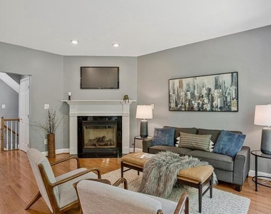 23435 Aster Way - Photo Thumbnail 4