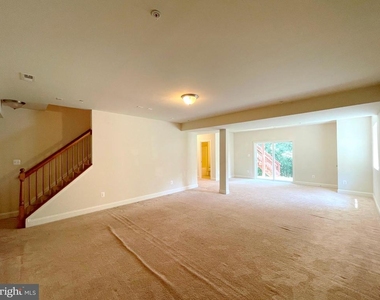 46895 Whittemoore Court - Photo Thumbnail 32