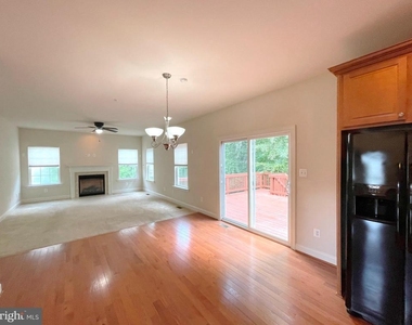 46895 Whittemoore Court - Photo Thumbnail 5